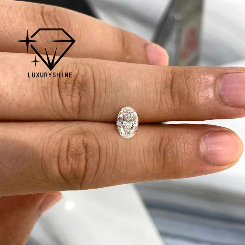 Jakość LuxuryShine 0.1-10CT VS2 Laboratory Grown Diamond D-F Color White Oval Excellent Cut With IGI Certificate 3EX Cut Stones Wholesale fabryka