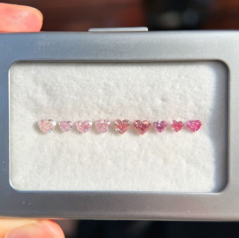 Jakość LuxuryShine Różowy / Żółty / Zielony Lab Heart Cut Grown Diamond VVS-VS Real Diamonds & Wedding Jewelry & Customized Jewelry fabryka