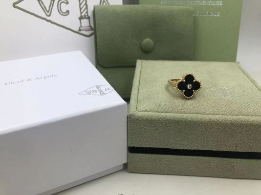 Jakość Van Cleef And Arpels Vintage Alhambra Pierścionek z żółtego złota Onyks Okrągły Diament fabryka