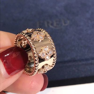 Jakość Średni model VCA Van Cleef Perlee Clover Ring 18-karatowe złoto Wsparcie prywatnej personalizacji fabryka