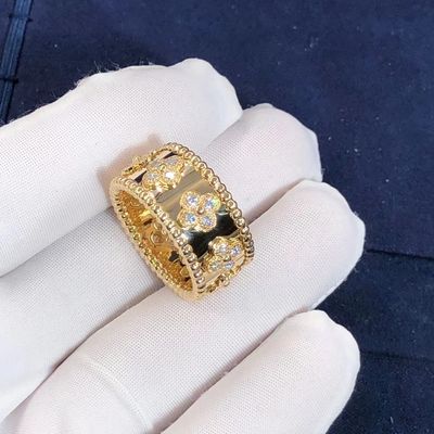 Jakość Średni model VCA Van Cleef Perlee Clover Ring 18-karatowe złoto Wsparcie prywatnej personalizacji fabryka