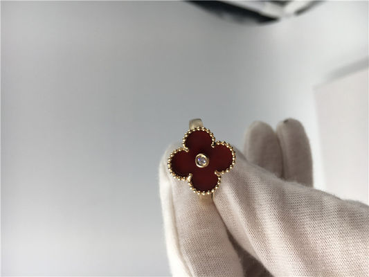 Jakość Unikalne pierścionki zaręczynowe z żółtego złota Okrągły diament, pierścionek w stylu Vintage Alhambra z karneolem fabryka